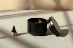 Craighill Silver Aluminum Vessel -Clothing Shop unnamed file 320