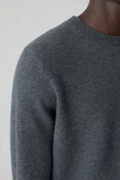 Closed Dark Grey Organic Cashmere Crewneck Sweater -Clothing Shop unnamed file 57