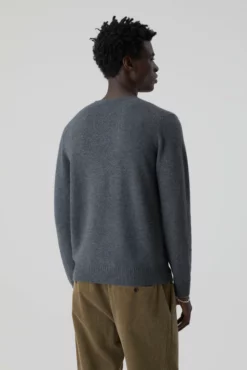 Closed Dark Grey Organic Cashmere Crewneck Sweater -Clothing Shop unnamed file 58