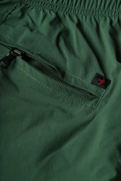 Relwen Pine Green Air Stretch Windshort 7 Relwen Pine Green Air Stretch Windshort -Clothing Shop unnamed file 738